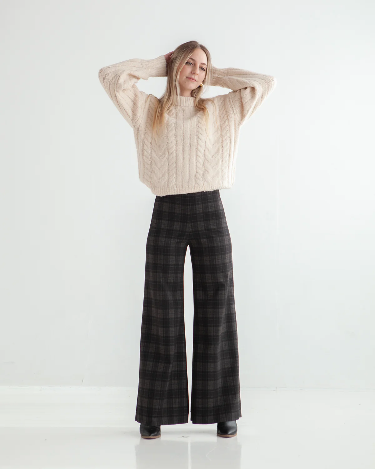 Ayla Pant - Image 13